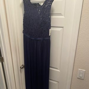 David’s Bridal Marine Bridesmaid Dress size 16